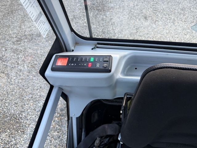 Minikotró WACKER ET 16  (590 bts)