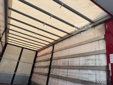 Фургон-шафа з фіранкою MERCEDES-BENZ Atego 818