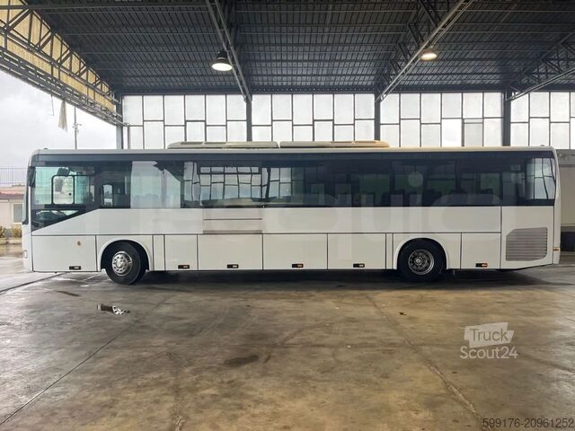 Carro de turismo IVECO Recreo