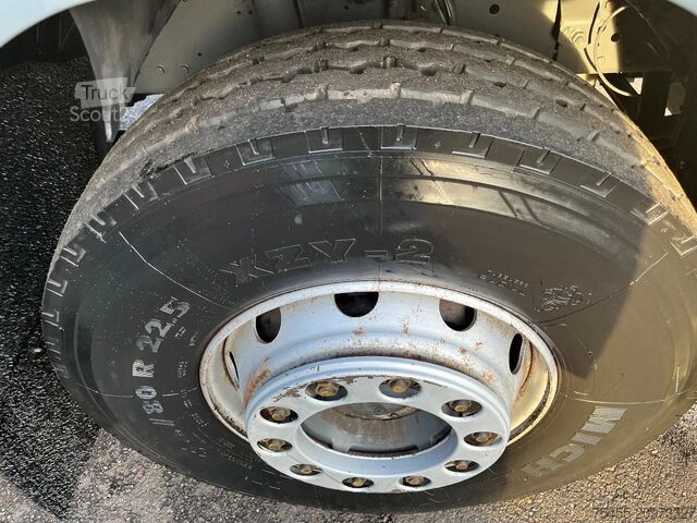 čemodāns DAF CF 75.310 - 374.000KM! - Dhollandia 2.000kg - 5...