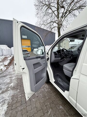 Furgão de painéis VW T5 - Kasten - Hochdach - 101 TKm - 1. Hd