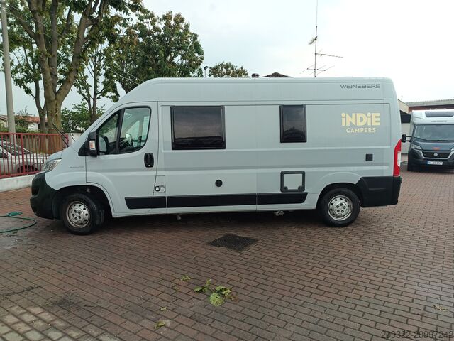 Caravan/camper Fiat Weinsberg Carabus 600 K | 4 posti letto | Completamente attrezzato