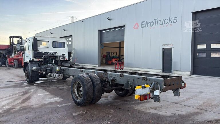 Châssis cabine Volvo FL 220 (STEEL SUSP. / 10 BOLTS / 18 TONS / LONG...