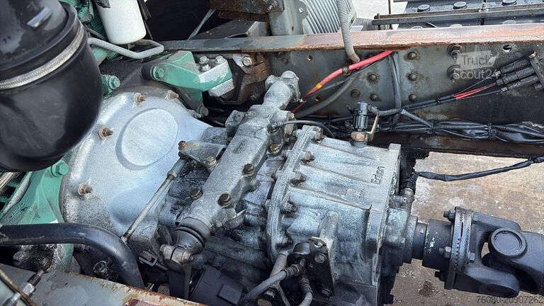 Châssis cabine Volvo FL 220 (STEEL SUSP. / 10 BOLTS / 18 TONS / LONG...