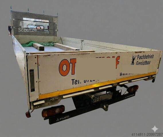 Pick-up bestelwagen Fuso Canter