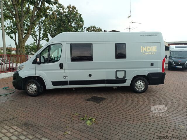 Caravan/camper Fiat Weinsberg Carabus 600 K | 4 posti letto | Completamente attrezzato