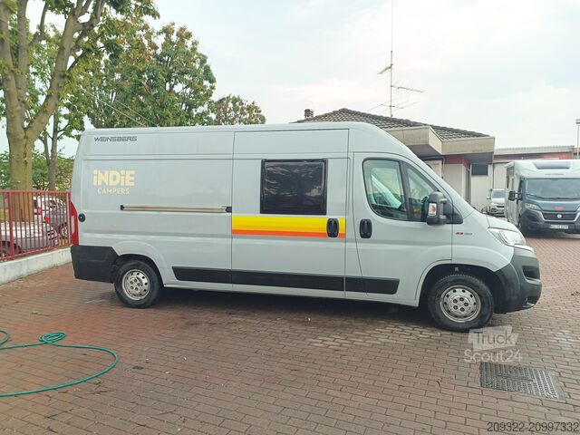 Caravan/camper Fiat Weinsberg Carabus 600 K | 4 posti letto | Completamente attrezzato