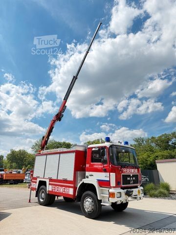 Kravas automašīnai uzstādīts celtnis MAN 17.232 4x4 KRAN SEILWINDE Kran und LKW