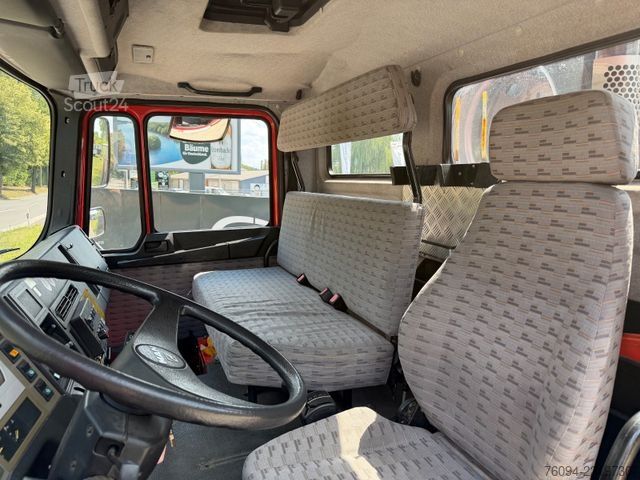 Kravas automašīnai uzstādīts celtnis MAN 17.232 4x4 KRAN SEILWINDE Kran und LKW