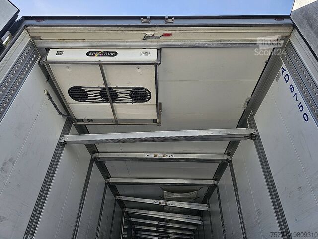 Prevoz v hladilniku/zamrznjenem stanju SCHMITZ SKO 24 DOPPELSTOCK bi-temp