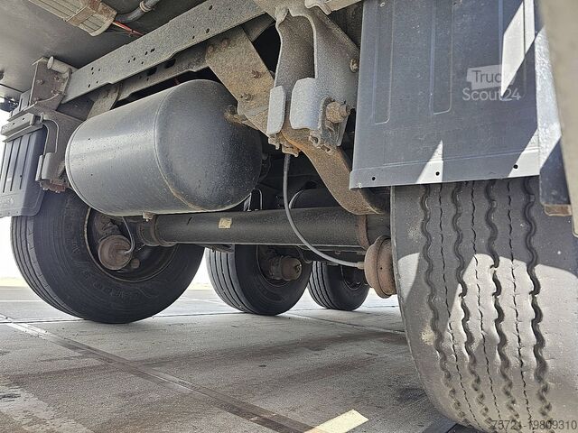 Prevoz v hladilniku/zamrznjenem stanju SCHMITZ SKO 24 DOPPELSTOCK bi-temp