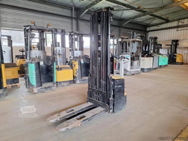 Handmatige stapelaar Caterpillar NSP16N2