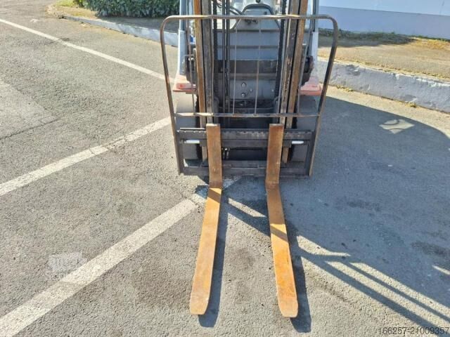 Čelni viličar Toyota 6-7fdf25