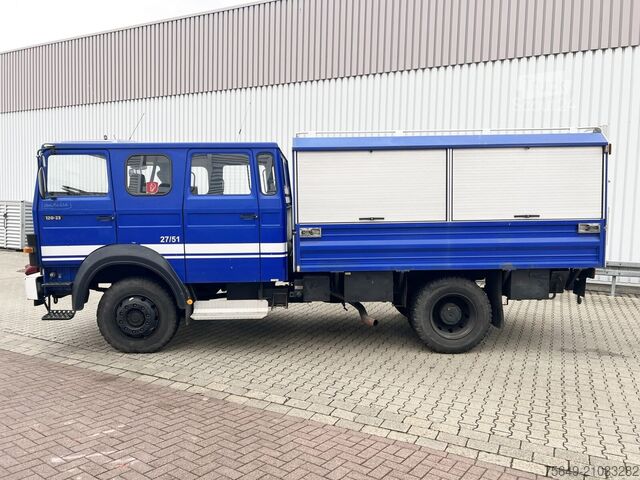 Бортовой грузовик Iveco-Magirus 120-23 AW 4x4 Doka 120-23 AW 4x4 Doka, V8-Motor, Gerätewagen, Seilwinde