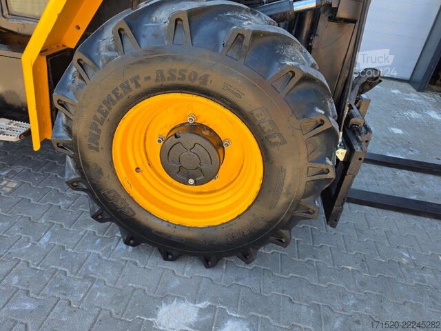 Terrængående gaffeltruck JCB 940-4 T4 - TRIPLEX