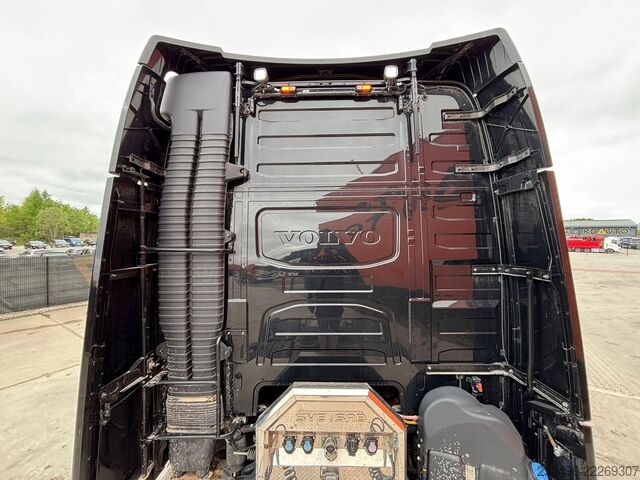 Trator standard Volvo FH 16 650 6x2 GCW 70 ton / GLOBE XL / RETARDER