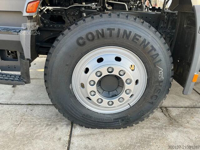 Standard-SZM Mercedes-Benz Actros 4048 S 6x4 Tractor Head