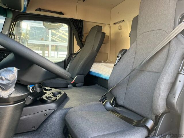 Standard-SZM Mercedes-Benz Actros 4048 S 6x4 Tractor Head