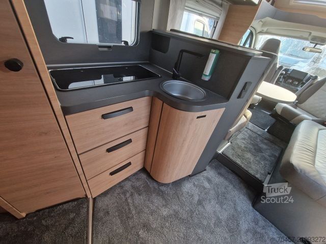 Halvintegrert bobil KNAUS L!VE WAVE 650 MF Platinum Selection