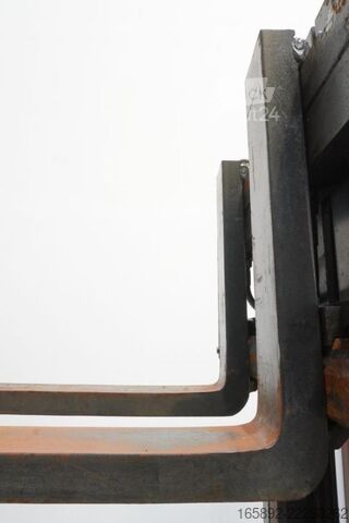 Viličar Linde H 25 T EVO 392-02