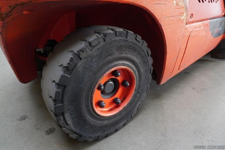 Viličar Linde H 25 T EVO 392-02