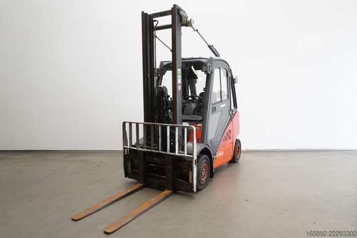 Forklift Linde H 25 D 392