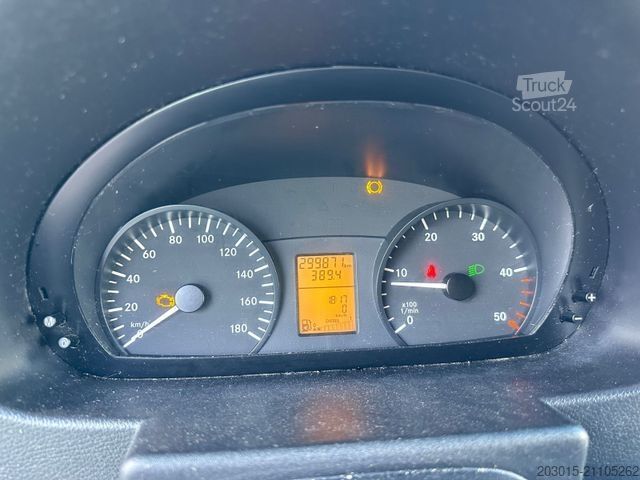 Koelwagen met geïsoleerde laadbak MERCEDES-BENZ Sprinter II Kasten 310/311/313/314/316 CDI