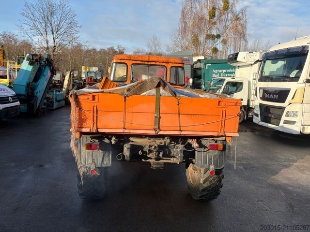  UNIMOG U  403   Winterdienst