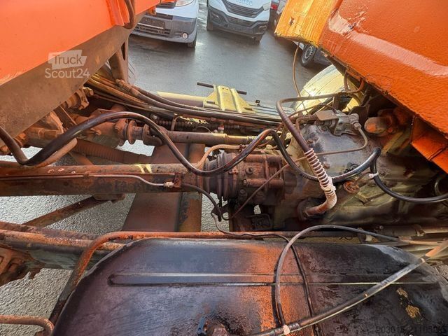  UNIMOG U  403   Winterdienst