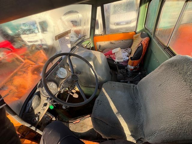  UNIMOG U  403   Winterdienst