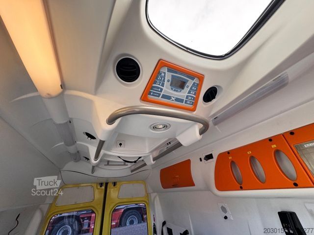 Brandbil MERCEDES-BENZ Sprinter  315 CDI  Rettungswagen / Kranken