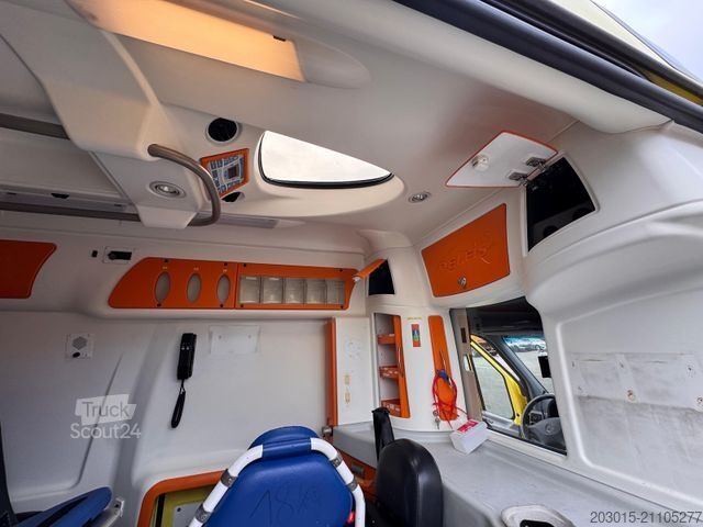 Brandbil MERCEDES-BENZ Sprinter  315 CDI  Rettungswagen / Kranken