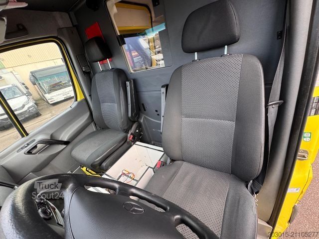 Brandbil MERCEDES-BENZ Sprinter  315 CDI  Rettungswagen / Kranken