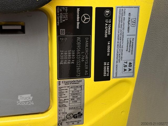 Brandbil MERCEDES-BENZ Sprinter  315 CDI  Rettungswagen / Kranken