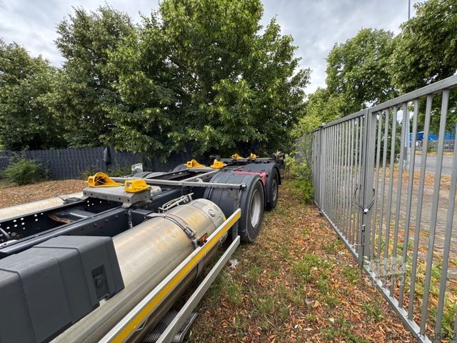 Wechselfahrgestell LKW IVECO Stralis  AS 260 SY /FS  CM LNG