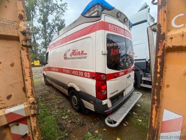Autospecială de pompieri VOLKSWAGEN Crafter 35  L2H2   Hoch Lang  Krankentransporter