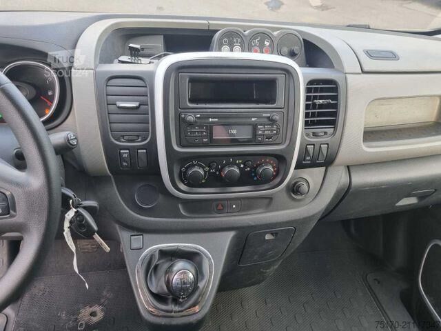 ανυψωτική πλατφόρμα τοποθετημένη σε φορτηγό Renault Trafic dCi 120 L1H1 / France Elavateur 10,6m