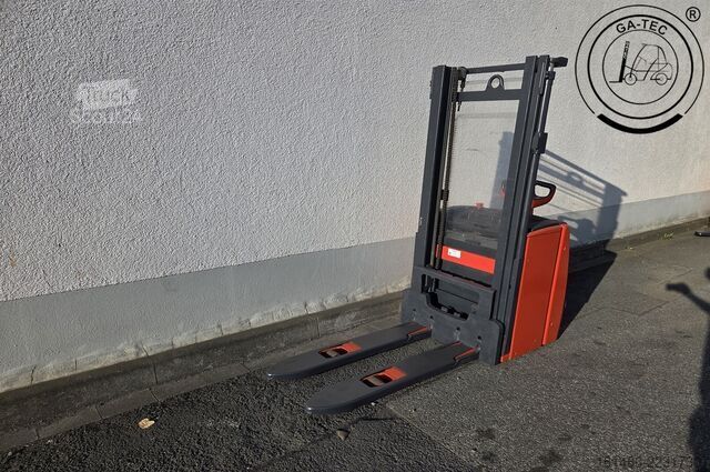 Handmatige stapelaar Linde L14