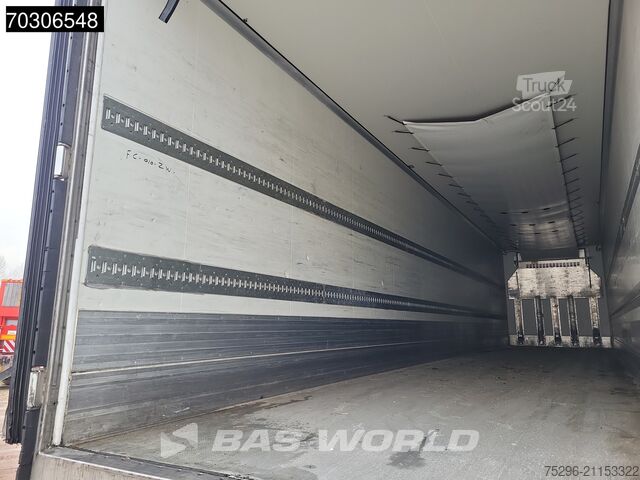 Transporte refrigerado/congelado Krone SD 3 axles Tailgate Lifting Axle