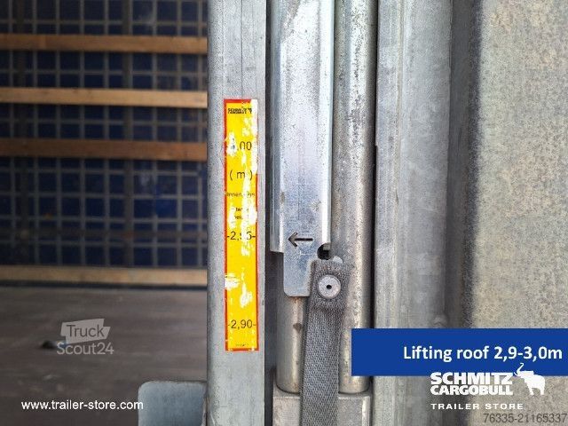 Semirimorchio con telone Schmitz Cargobull Curtainsider Mega