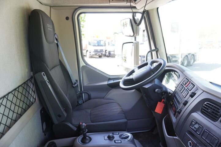 Kontejner DAF LF 12.210 18-pallet container with tail