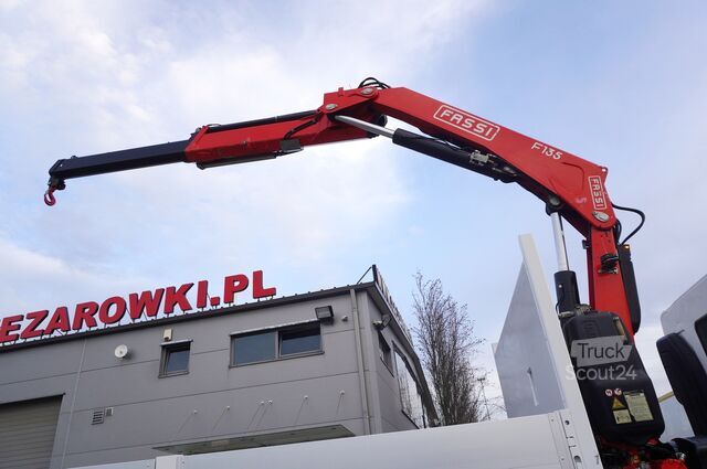 Бортовий із краном Renault C320 P4x2 E6 / Fassi 5.6 t / Range 8 m /