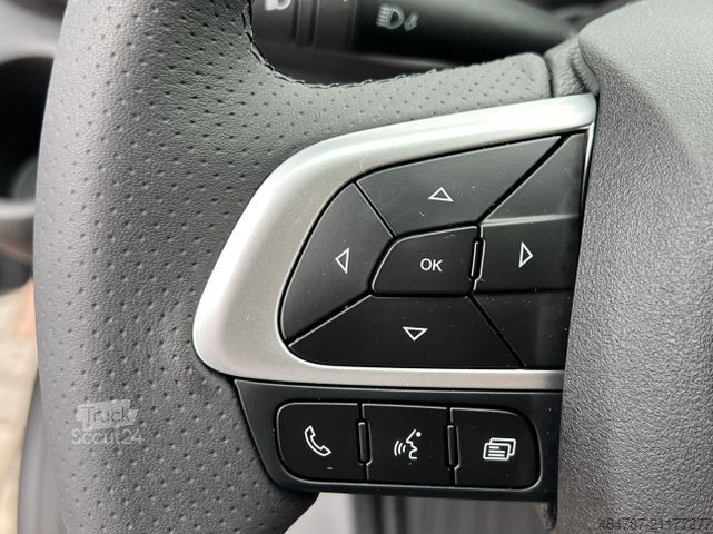 Furgone chiuso IVECO Daily 35S18H Koffer LBW+ACC+LED+NAVI