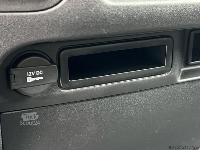 Furgone chiuso IVECO Daily 35S18H Koffer LBW+ACC+LED+NAVI