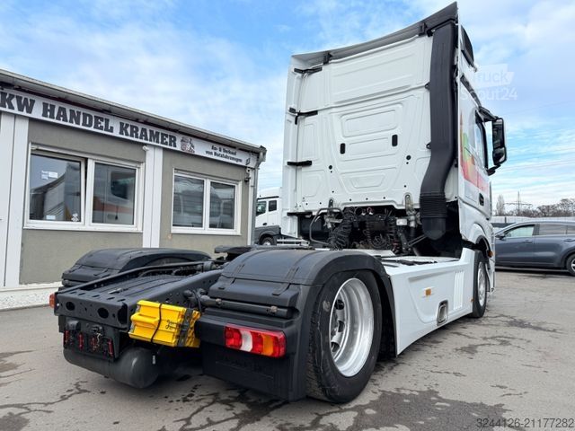 Ciągnik siodłowy typu volume MERCEDES-BENZ Actros1851 LL/Lowliner/GIGASPACE/Retarder/German
