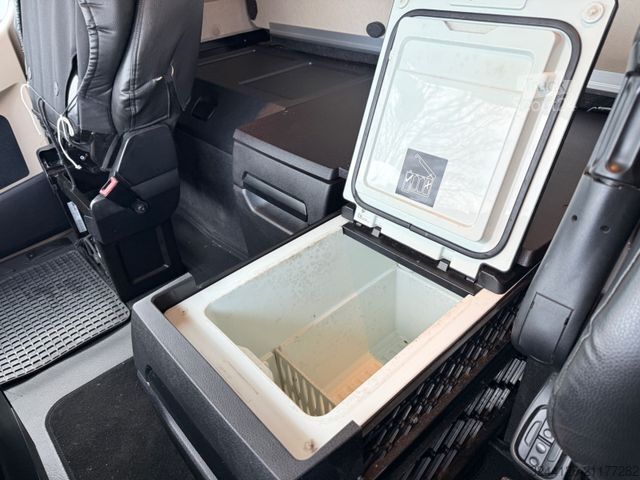 Ciągnik siodłowy typu volume MERCEDES-BENZ Actros1851 LL/Lowliner/GIGASPACE/Retarder/German