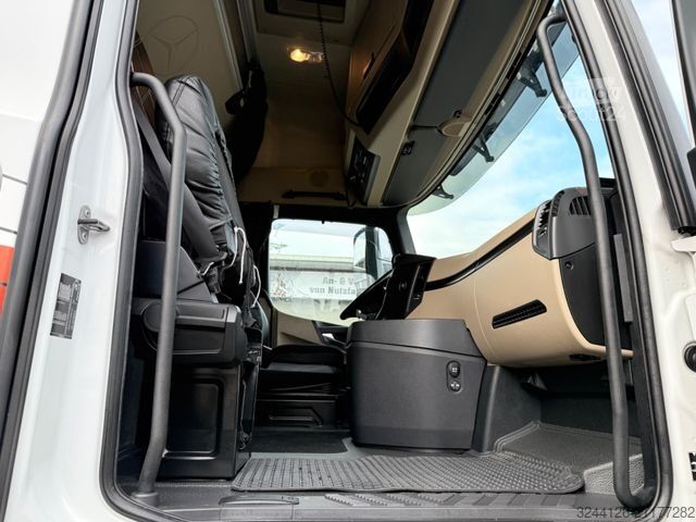 Ciągnik siodłowy typu volume MERCEDES-BENZ Actros1851 LL/Lowliner/GIGASPACE/Retarder/German