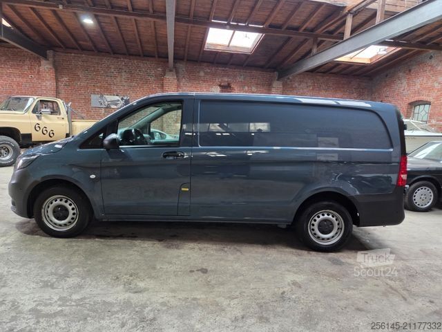Panel van MERCEDES-BENZ Vito Kasten 114 Kamera Tempom. Klima PDC+H E6