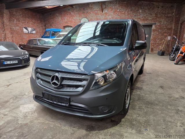 Minibus MERCEDES-BENZ Vito Kasten 114  Kamera Tempom. Klima PDC+H E6