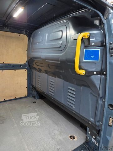 Kleinbus MERCEDES-BENZ Vito Kasten 114 Kamera Tempom. Klima PDC+H E6